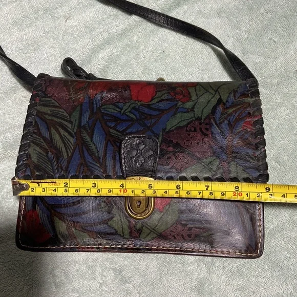 EUC Patricia Nash Floral crossbody leather Bag